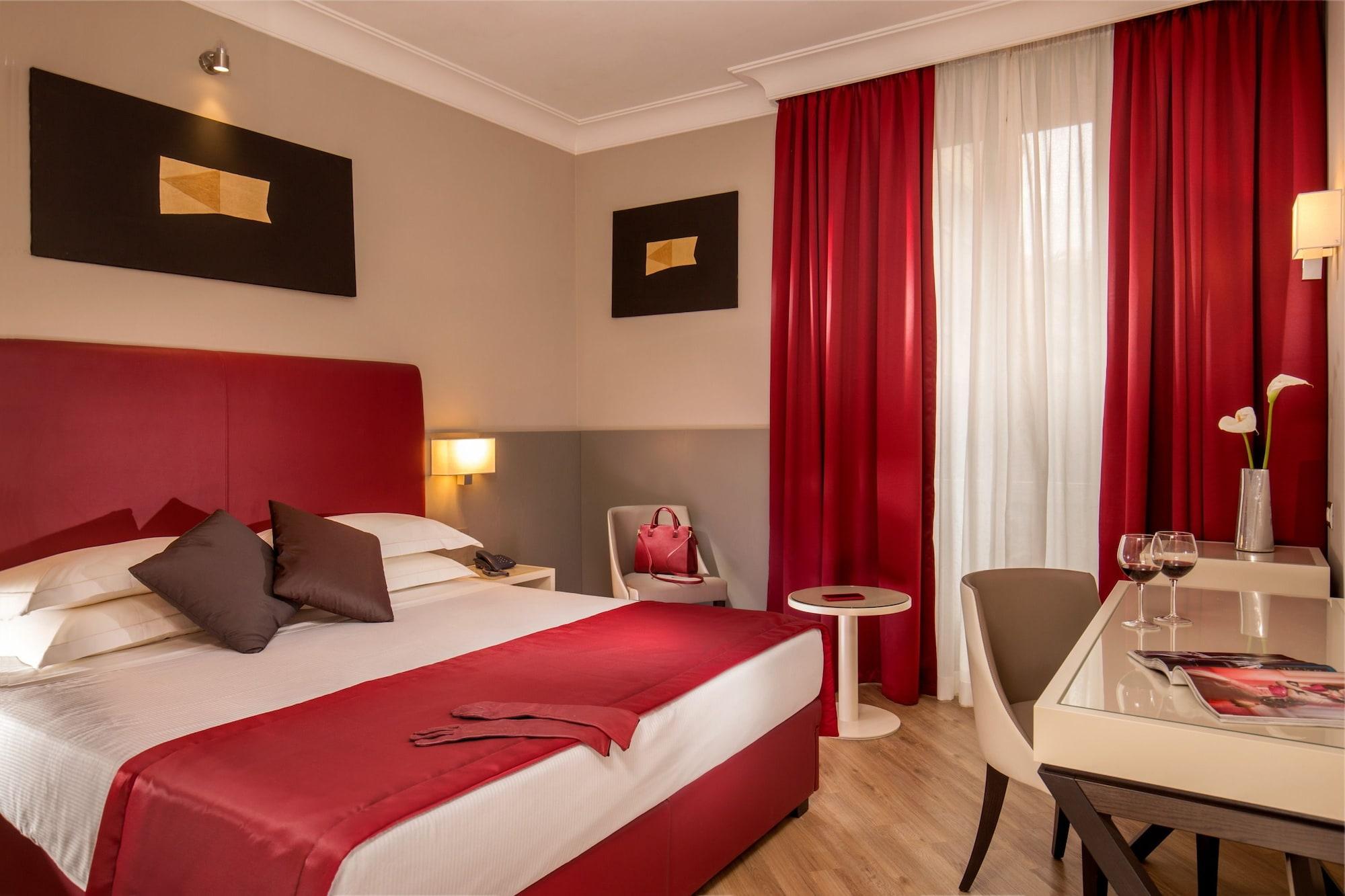 Ludovisi Palace Hotel Rome Exterior photo